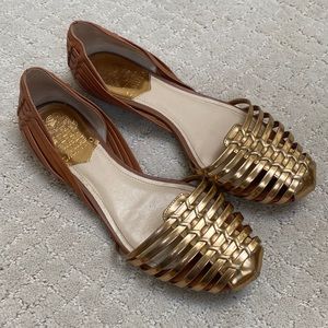 Vince Camuto gold and brown slip ons size 7